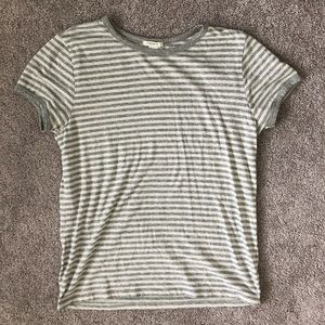 Forever 21 Size L White/Grey Striped Tee